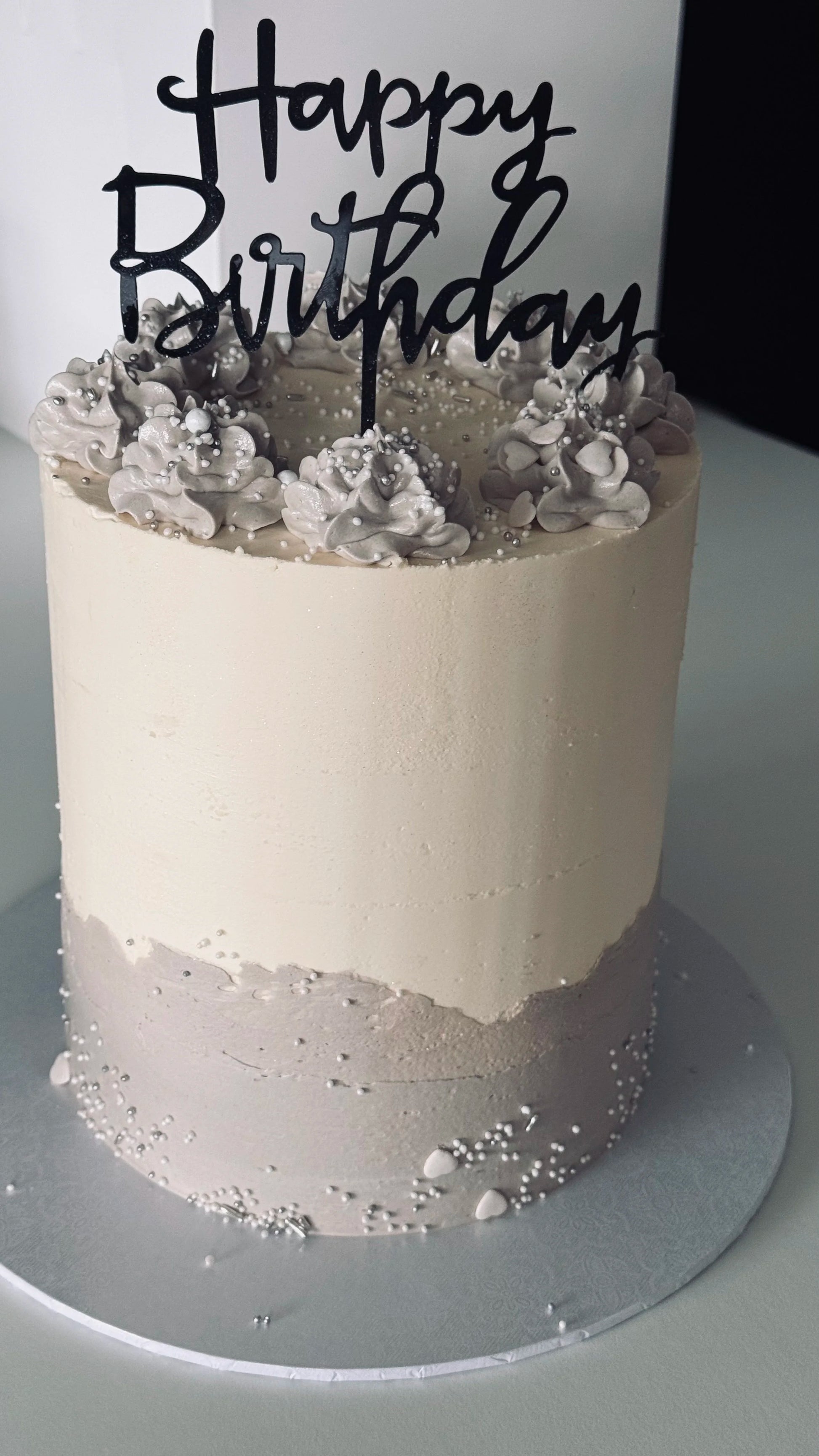 Buttercream cake detail