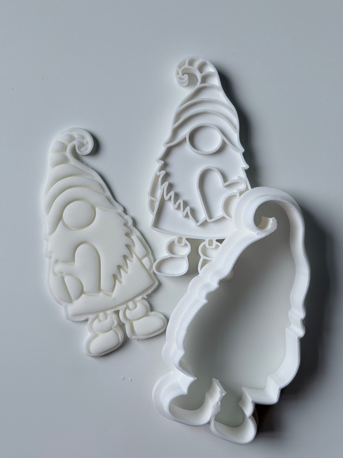 Gnome with Heart Cookie Cutter & Stamp
