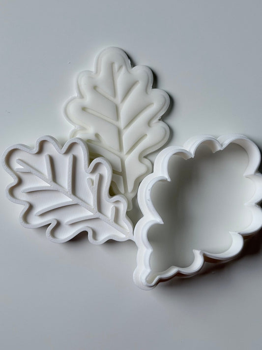 Oak Leaf Cookie Cutter & Stamp